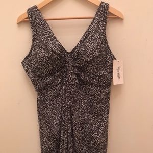 Swimsuits For All - Brand New With Tag - Twist Front Swimdress - Size 18 - B&W